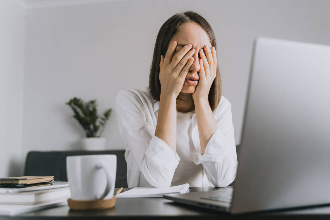Vielen Menschen fällt es in ihrem stressigen Alltag schwer, sich um ihre Gesundheit zu kümmern. Ein längeres Wochenende könnte einen Beitrag dazu leisten. / Foto: Getty Images/EyeEm/Anastasia Gorlanova