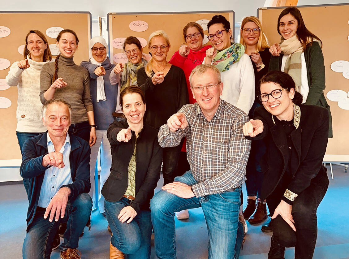 Erfolgreiches erstes Seminar: Die Teilnehmerinnen erlernen im Rahmen der Weiterbildung pädagogische und kommunikative Fähigkeiten. / Foto: Simone Gansewig