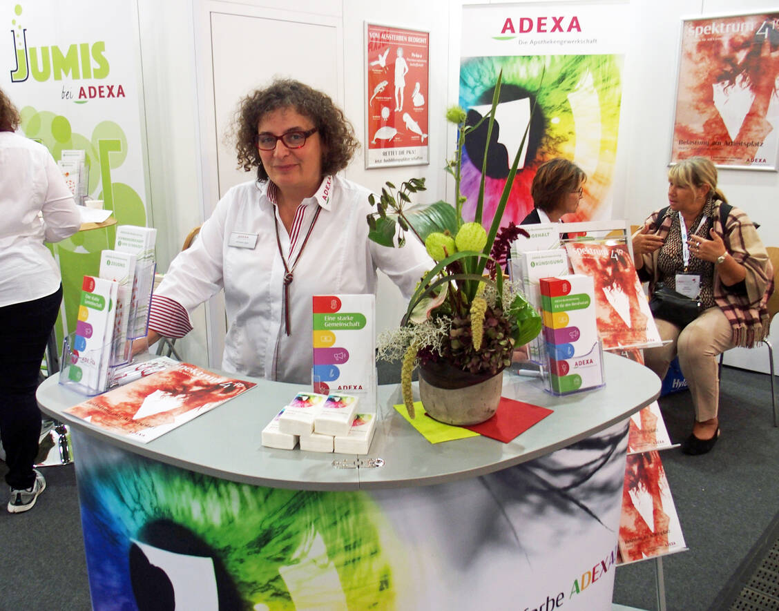 Die Apothekengewerkschaft Adexa begrüßte auf der Expopharm zahlreiche Interessenten an ihrem Stand. / Foto: Adexa