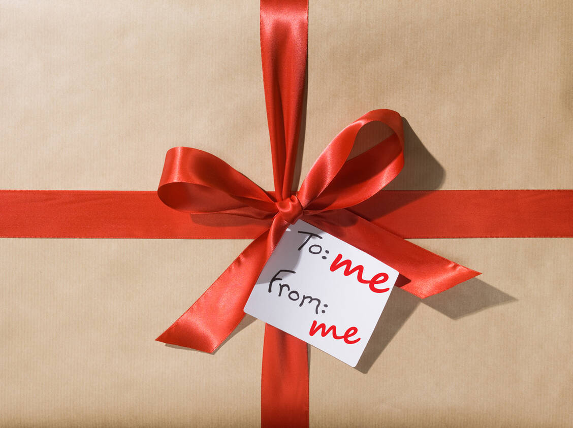 Der Trend, sich selbst zu beschenken, ist wohl nicht ganz neu. Er wurde jedoch erst jetzt als solcher erkannt und untersucht. / © Ryan Kelly