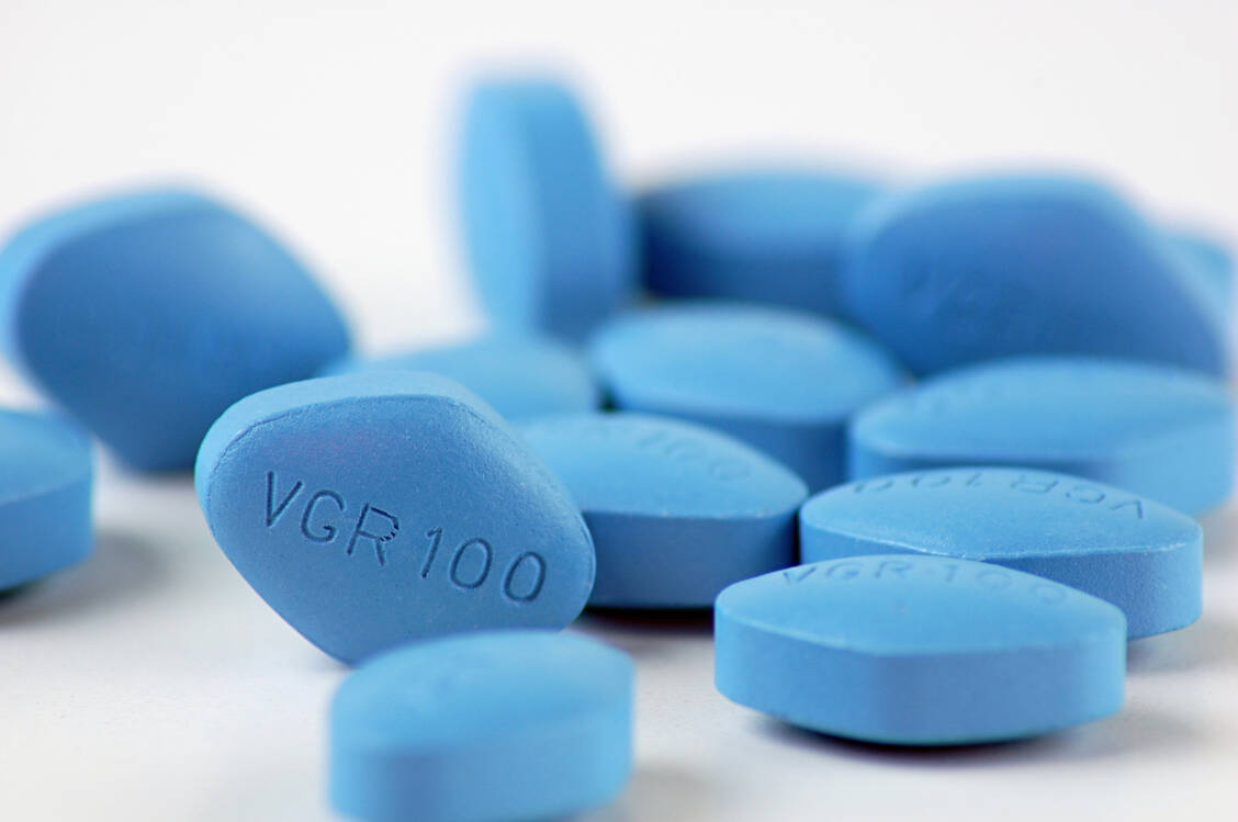 »Das blaue Wunder« – so wird Viagra von manchen genannt. / Foto: Adobe Stock/jopix.de
