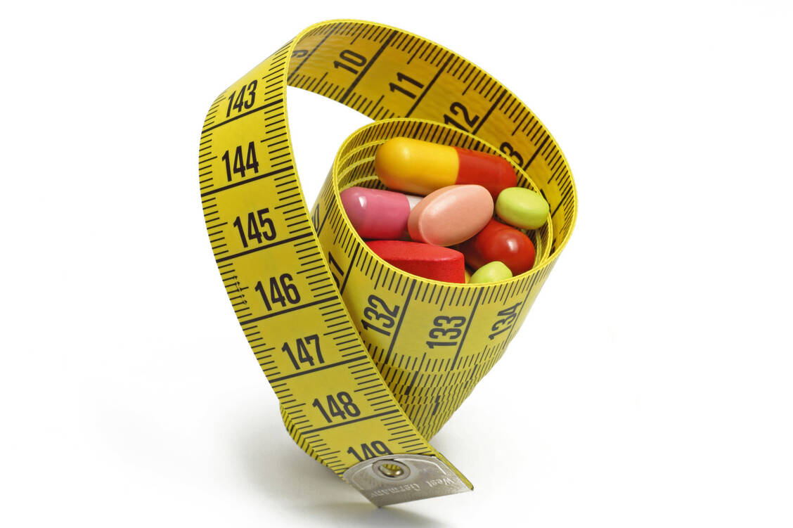 Die Pille zum Abnehmen ist nicht der Standard: Medikamente haben eine geringe Bedeutung bei der Therapie des Übergewichts.   / Foto: Fotolia/Schlierner