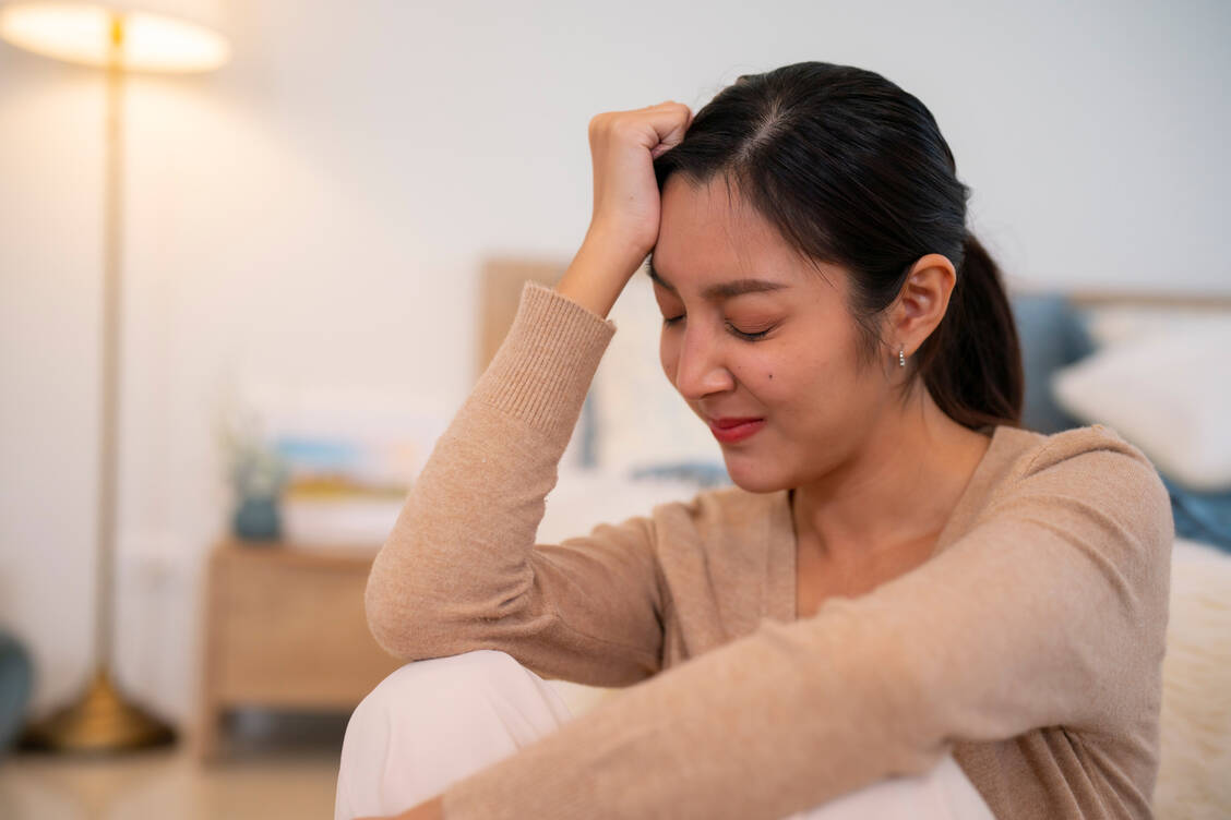 Schuldgefühle können sehr belastend sein. / Foto: Getty Images/Witthaya Prasongsin