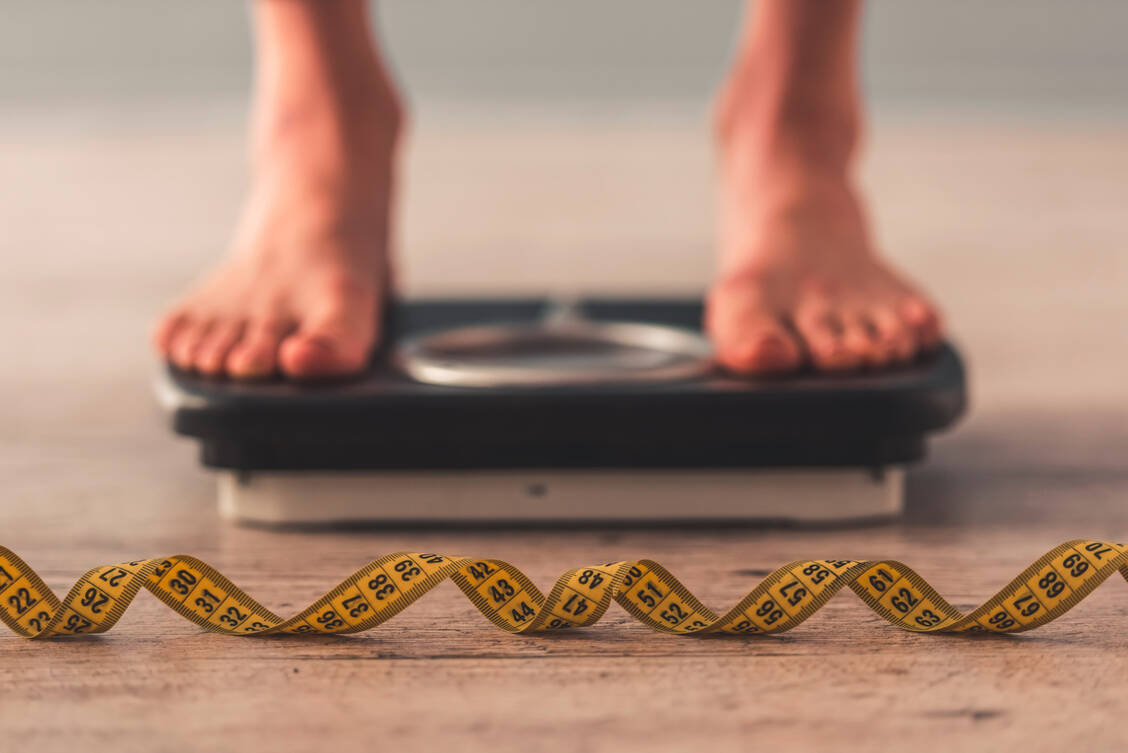 Der neue BMI berücksichtigt mehr als nur als das Verhältnis zwischen Körpergröße und Gewicht und ermöglicht damit eine genauere Darstellung der Gesundheit eines Menschen. / Foto: Adobe Stock/VadimGuzhva