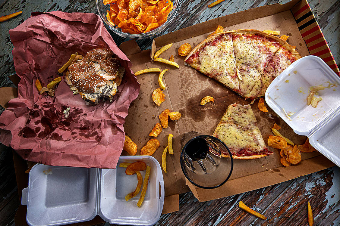 Schlechte Ernährung scheint für mehr Todesfälle verantwortlich zu sein als jeder andere Risikofaktor. / Foto: Fotolia/lassedesignen