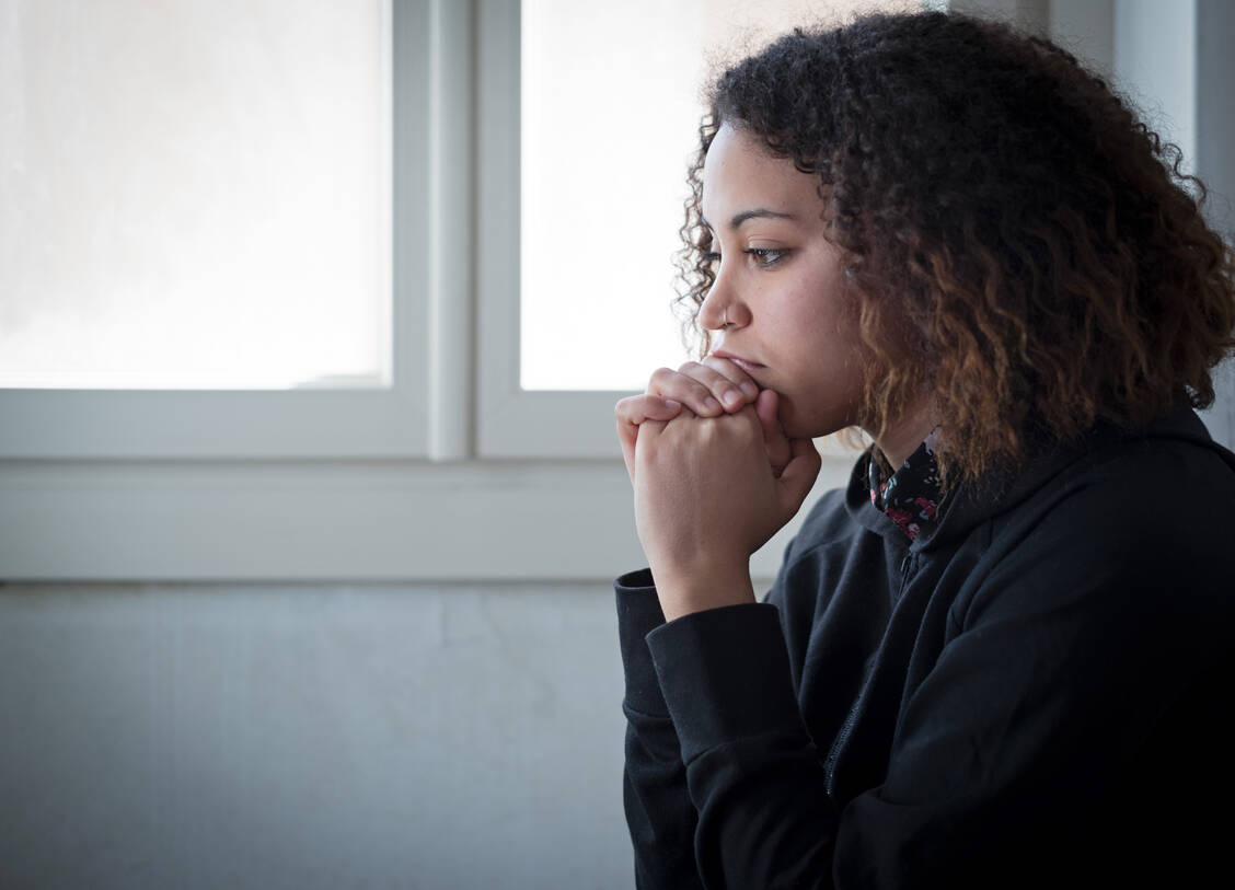 Alleine in den eigenen vier Wänden: Das Leben im Einpersonenhaushalt kann psychische Erkrankungen begünstigen. / Foto: Shutterstock/tommaso79
