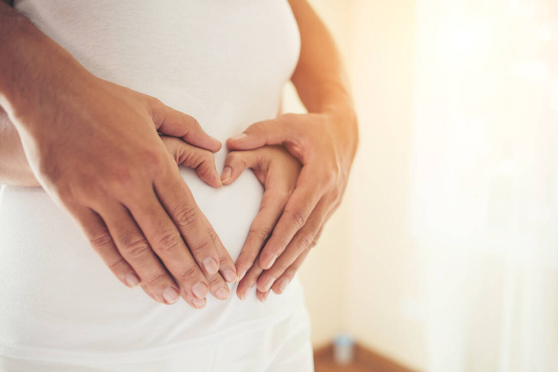 Liegt eine Epilepsie vor, sind die vorausschauende Planung und eine fachärztliche Begleitung der Schwangerschaft wichtig. / Foto: Fotolia/jcomp
