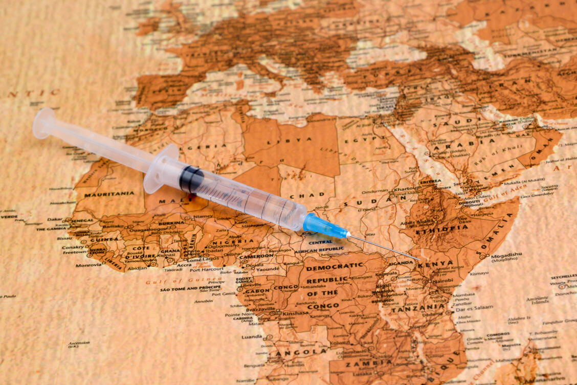 Im Hinblick auf die Entwicklung von Impfstoffen gegen verschiedene Ebolavirus-Spezies offenbaren sich Versäumnisse. Es sind keine Impfdosen und Therapeutika für den Bundibugyo-Erreger vorhanden. / © Getty Images/dk_photos