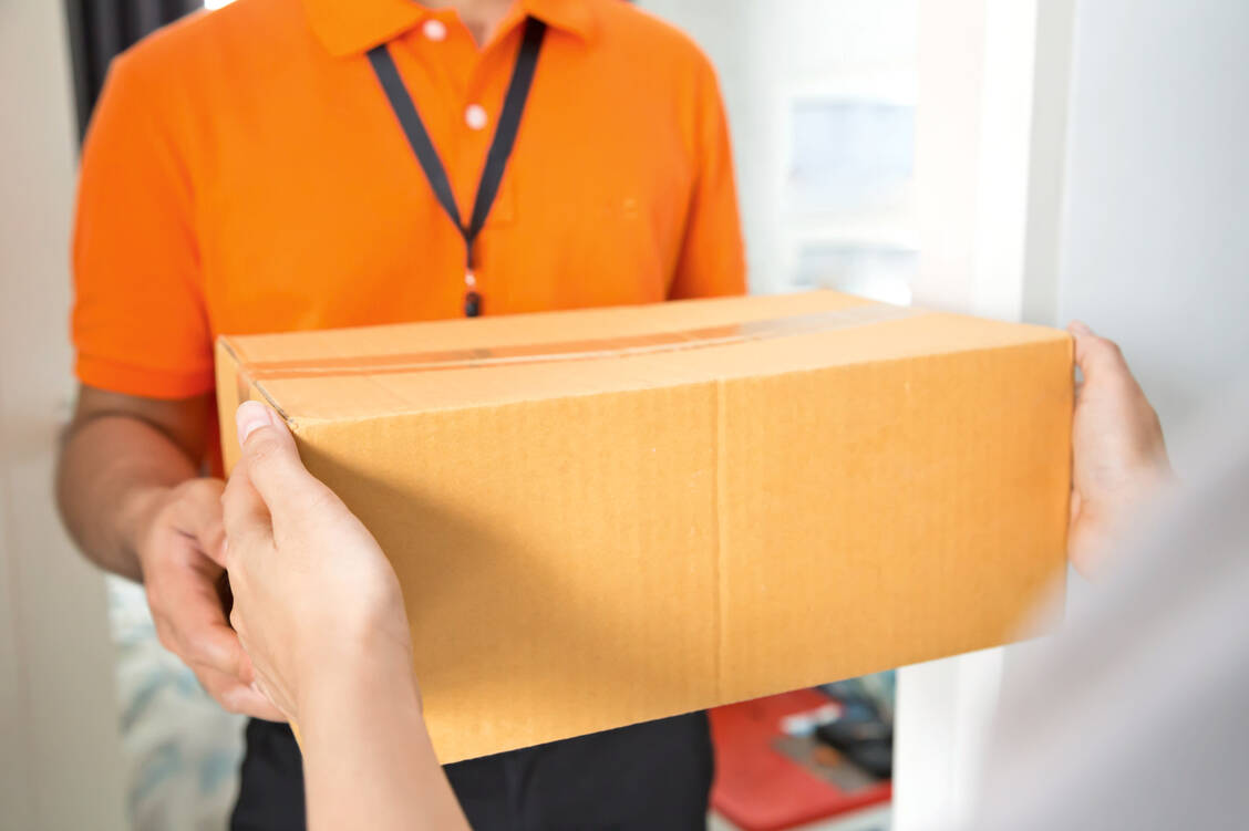 Bei Arzneimittelsendungen aus dem EU-Ausland ist bislang nicht sichergestellt, dass die Temperaturbedingungen beim Transport kontrolliert werden. / Foto: Shutterstock
