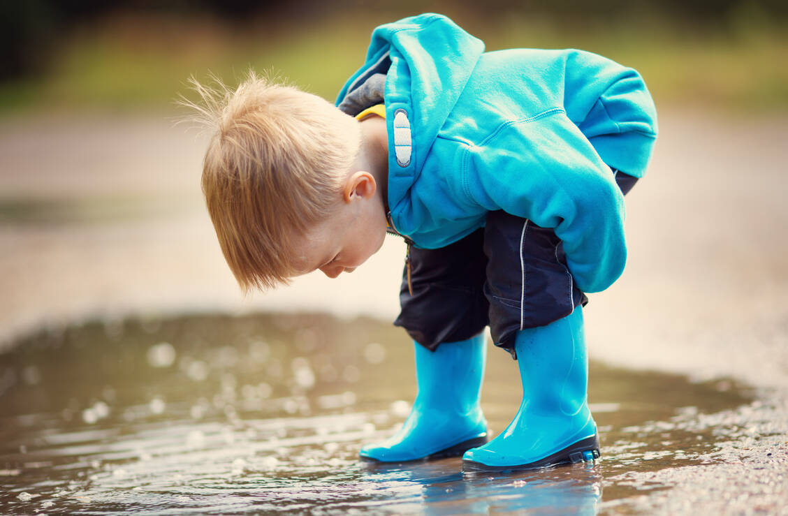 Das Umweltbundesamt fand eine bedenkliche Konzentration von langlebigen Chemikalien im Blut von Kindern und Jugendlichen. Solche Stoffe können unter anderem im Outdoorbekleidung enthalten sein.  / Foto: ©candy1812 - stock.adobe.com