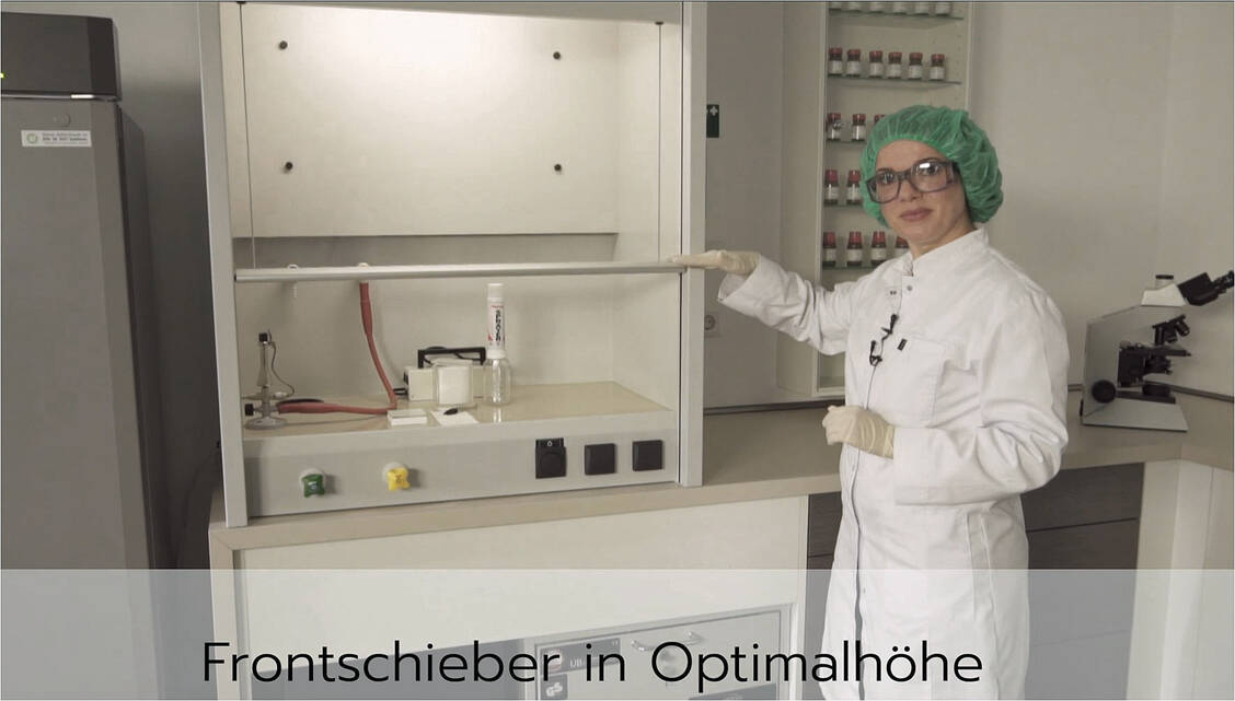 Damit der Laborabzug seine schützende Wirkung entfalten kann, sollten einige Dinge beachtet werden. / Foto: PTA-Forum