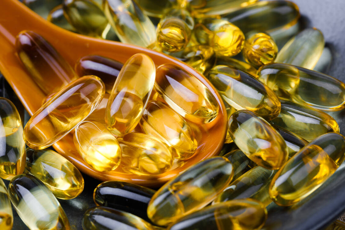 Vitamine oder Mineralstoffe können überdosiert gesundheitlichen Schaden anrichten. Doch die Regelung verbindlicher Höchstwerte lässt noch auf sich warten. / © Getty Images/Fototocam