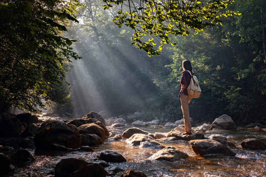 Die berufliche Flexibilität, die eine Vertretungstätigkeit mit sich bringt, kann man kreativ nutzen. Flores Rekowski nutzt sie etwa, um ein außergewöhnliches Wanderevent auf die Beine zu stellen.  / Foto: Adobe Stock/Iurii Seleznev