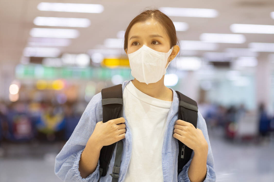 Nur eine der Folgen der Angst vor dem neuen Coronavirus: Atemschutzmasken. In China sind sie teilweise sogar vorgeschrieben, in Deutschland streckenweise schon ausverkauft. / Foto: Adobe Stock/thanakorn