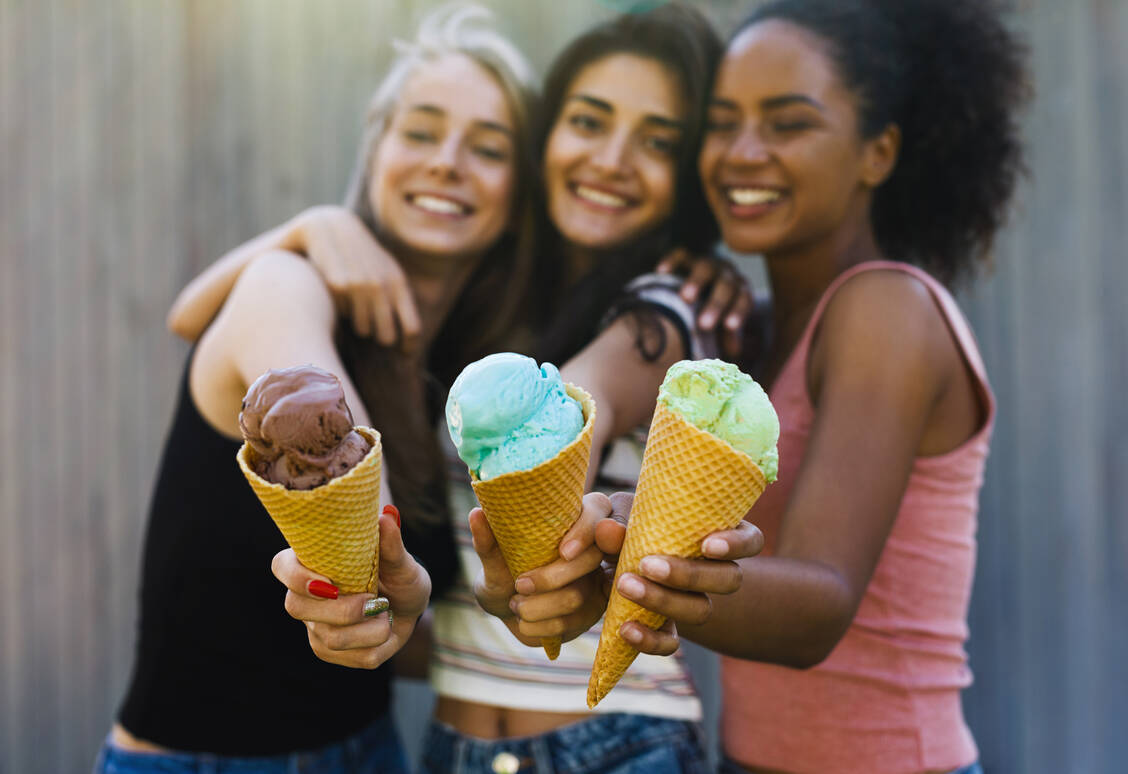 Keine Sommerpause: Gleich drei neue Arzneistoffe kamen am 1. August neu auf den Markt. / Foto: Getty Images / Youngoldman
