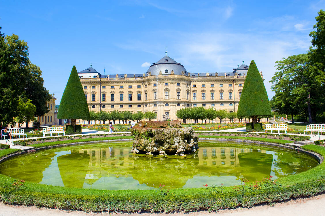 Die Fürstbischöflichen Residenz in Würzburg gehört zu den bedeutendsten Schlossanlagen des Barock in Europa. / Foto: Adobe Stock/Firma V