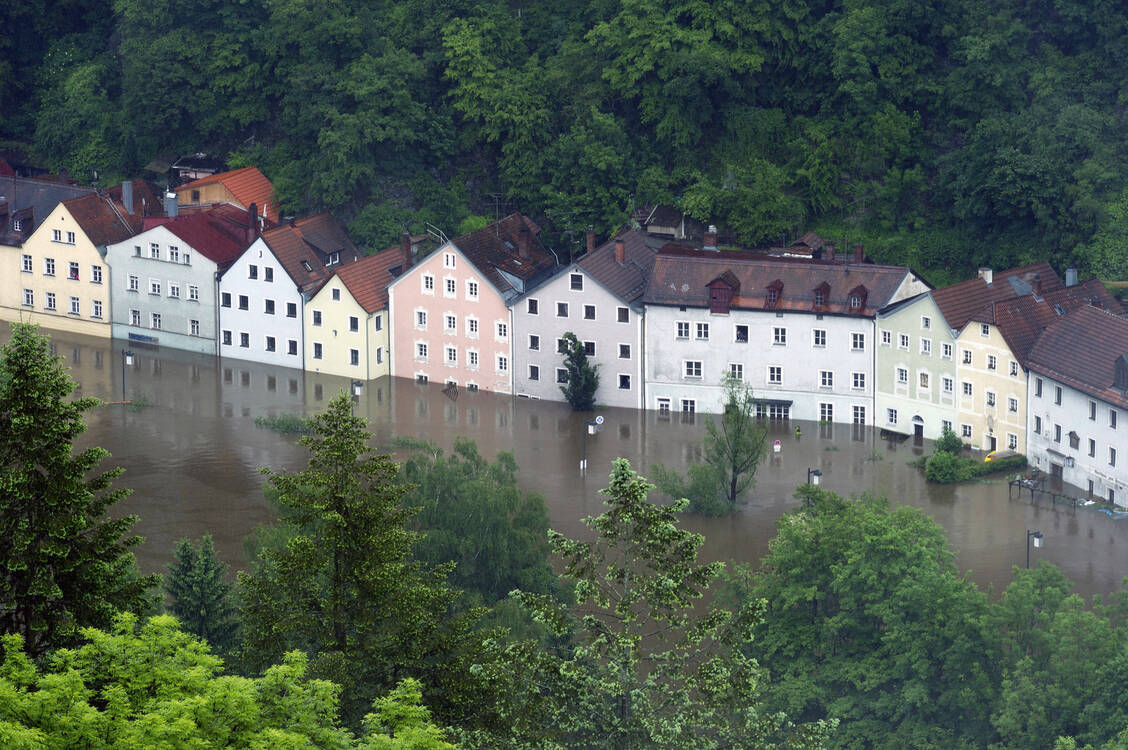 Die Bewältigung von Flutkatastrophen ist auch Teil des umfangreichen Aufgabengebiets des BBK. / Foto: imago/imagebroker