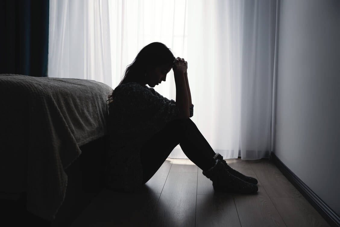 Für Menschen, die nicht von einer Depression betroffen sind, ist es nur sehr schwer möglich, den Zustand einer erkrankten Person nachzuvollziehen. / © Getty Images/	simpson33