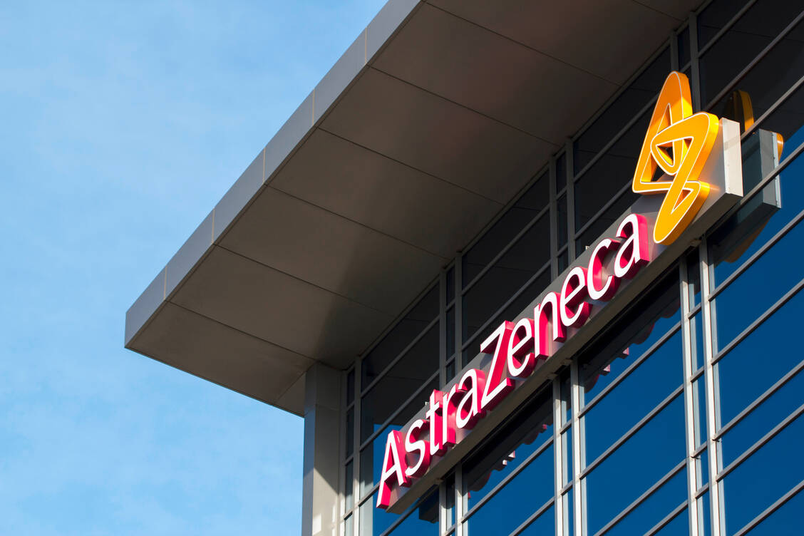 Der Hersteller Astrazeneca möchte den Corona-Impfstoff nicht weiter vermarkten. / Foto: Shutterstock/ Tada Images