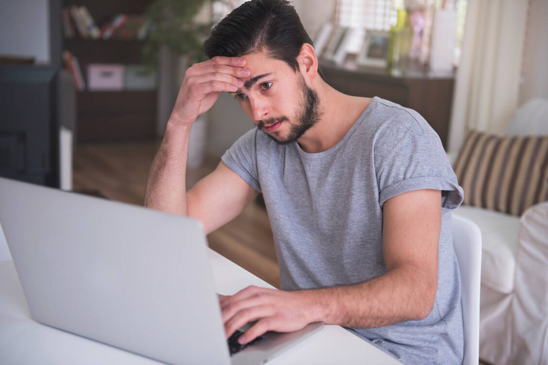 Psychotherapeutische Behandlungen via Internet haben seit Beginn der Corona-Pandemie einen Boom erfahren. / Foto: Adobe Stock/Gpoint Studio