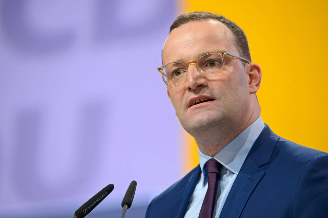 Will einiges am Apothekenmarkt ändern: Bundesgesundheitsminister Jens Spahn. / Foto: picture alliance/Geisler-Fotopress