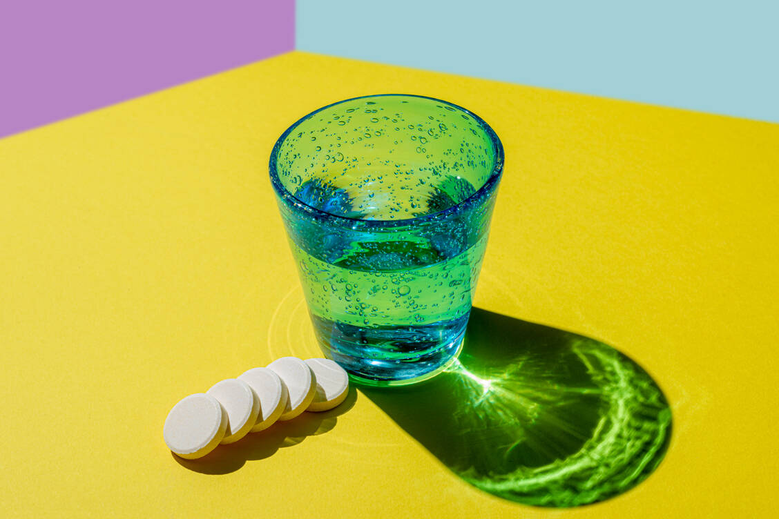 Ob zum Lutschen, Schlucken oder als Brausetablette: Zink zur Immunstärkung ist bei Infekten nicht die schlechteste Idee. / © Getty Images/Francesco Carta fotografo