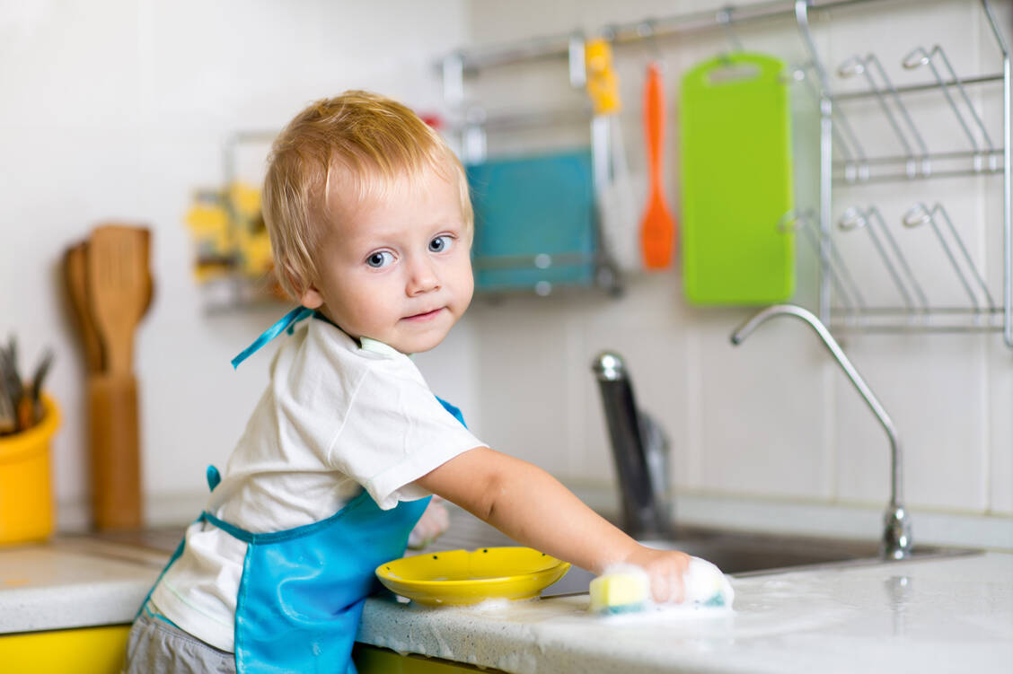 Kinder sind Meister der Achtsamkeit, des Lebens im Hier und Jetzt. Dafür müssen sie noch lernen, proaktiv zu planen. / Foto: Shutterstock/Oksana Kuzmina