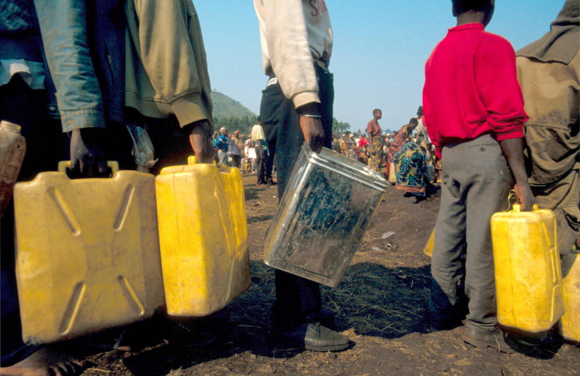 Sauberes Trinkwasser ist rar: Versorgung der Bevölkerung mit sauberem Trinkwasser in Goma Rwanda / Foto: Your Photo Today