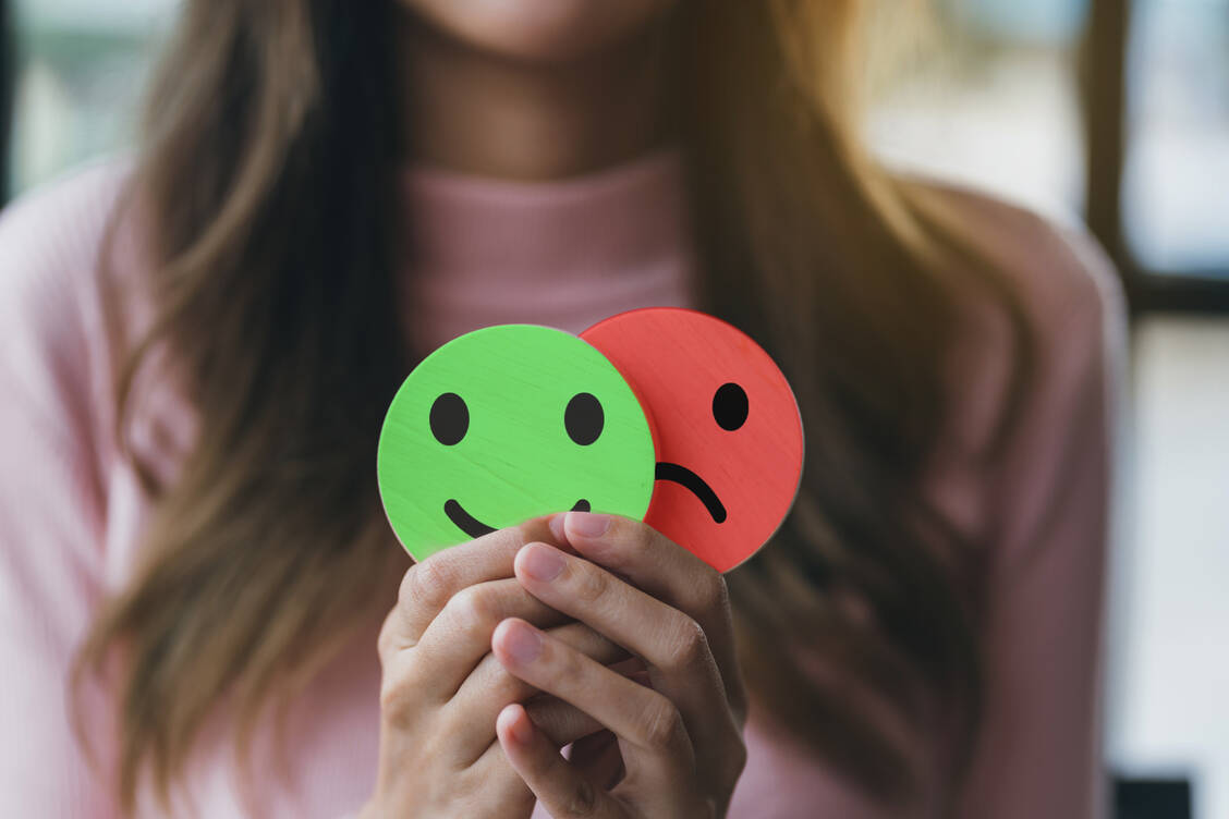 Ein Schritt, die mentale Überlastung zu vermeiden ist, auf sich zu achten und die Belastung wahrzunehmen. / Foto: Adobe Stock/Kiattisak