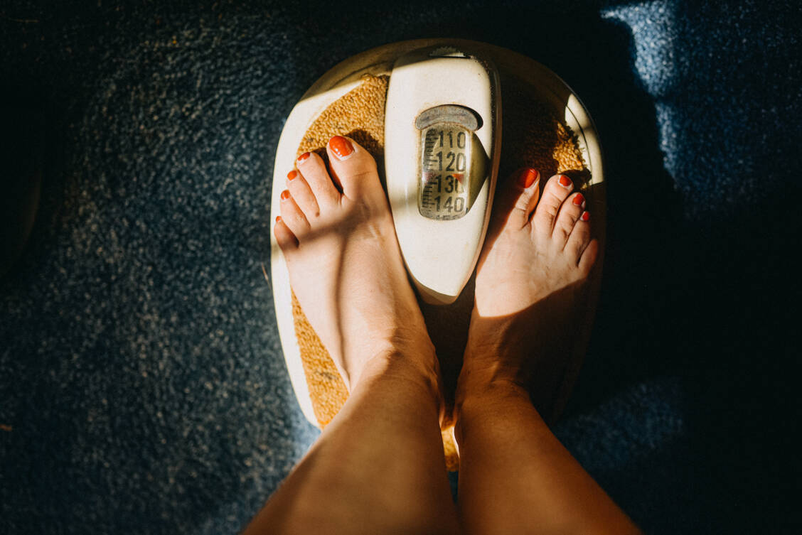 Das orale Antidiabetikum Metformin könnte Patienten helfen, die unter Antipsychotika-Therapie stark zunehmen. / © Getty Images/Stefania Pelfini, La Waziya Photography