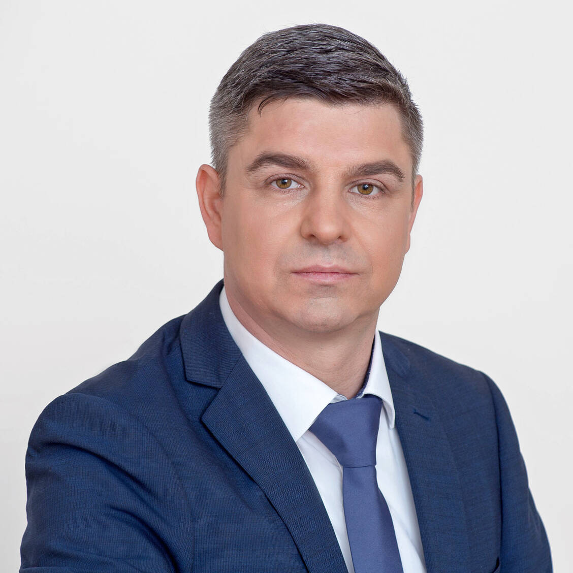 Der Autor Andreas May ist seit 2016 erster Vorsitzender der Apothekengewerkschaft Adexa. Davor hat er als ausgebildeter PTA 13 Jahre in öffentlichen Apotheken gearbeitet und war ehrenamtlich auf Landesebene für die Gewerkschaft aktiv. / Foto: Regine Christiansen