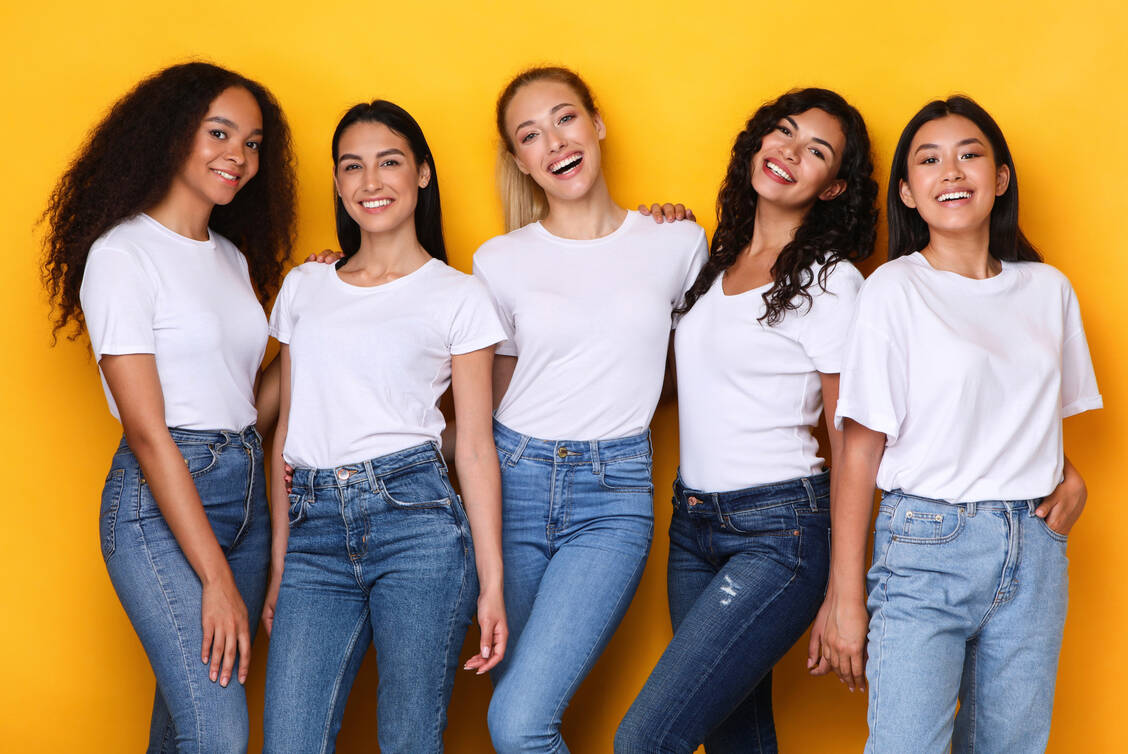 Für eine Gleichbehandlung von Frauen bei Gesundheitsthemen gegenüber Männern gibt es noch Nachholbedarf. / © Getty Images/Prostock-Studio
