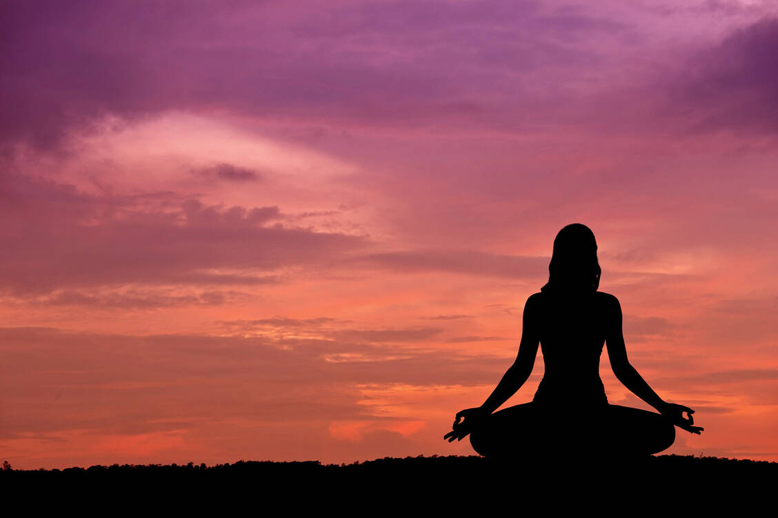 Sport – gleich ob Klettern, Joggen oder Yoga – erdet, beruhigt und schafft Ausgleich. / Foto: Fotolia/geargodz