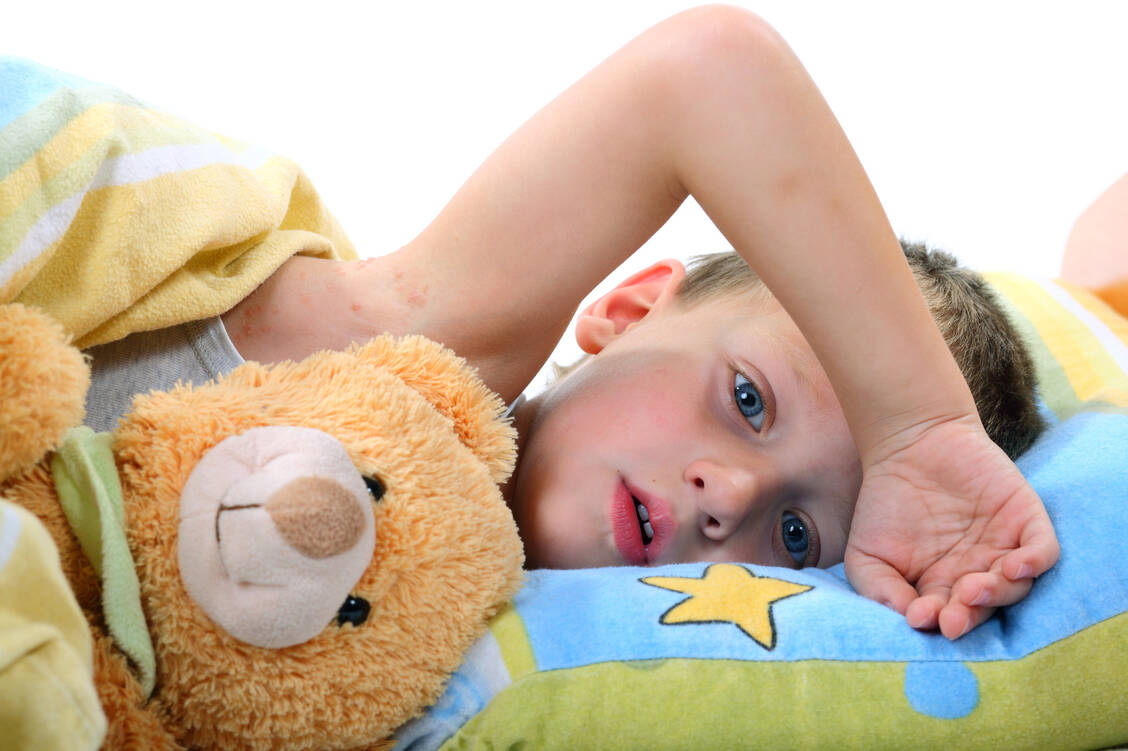 Keuchhusten, vermehrt durch Parapertussis-Varianten verursacht, quälen zunehmend Kinder.  / Foto: Adobe Stock/sabine hürdler