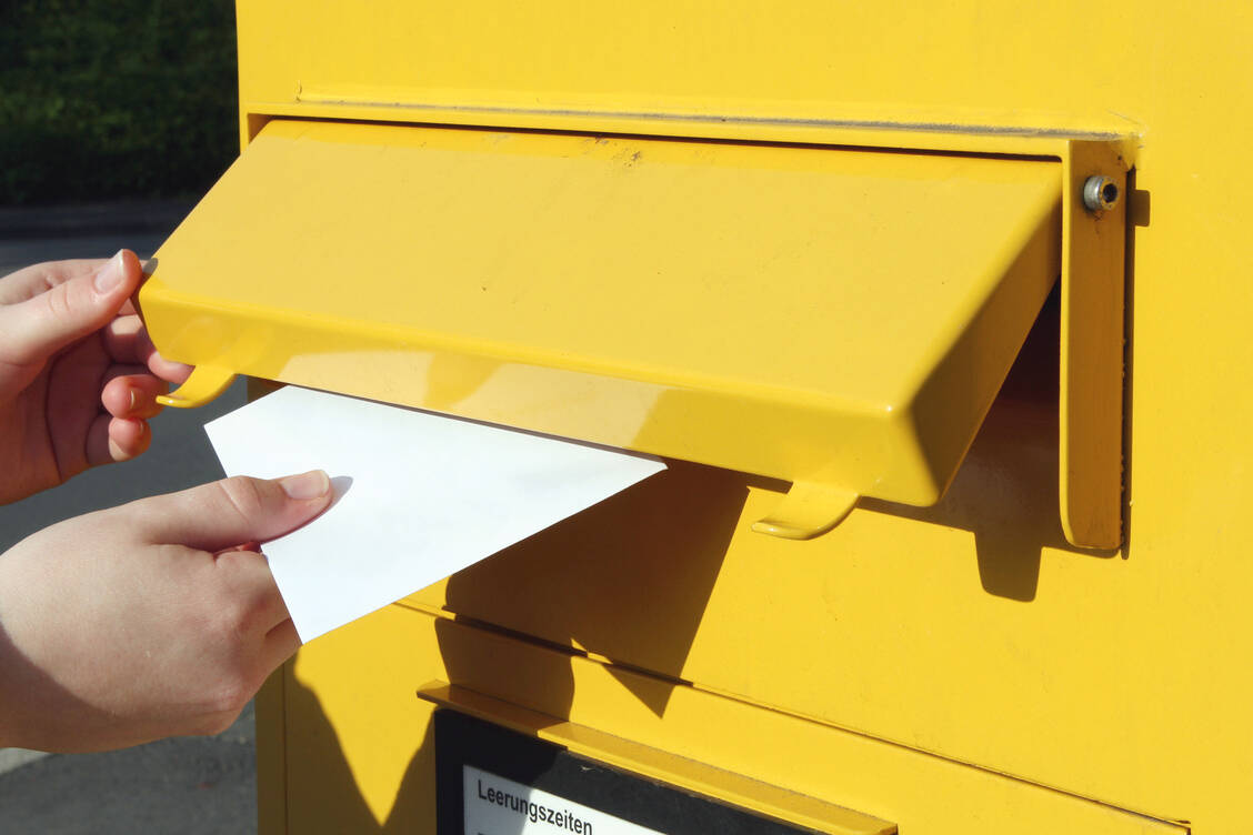 Kommt der immunologische Stuhltest per Post, nutzen ihn deutlich mehr Menschen. / Foto: Fotolia/B. Wylezich