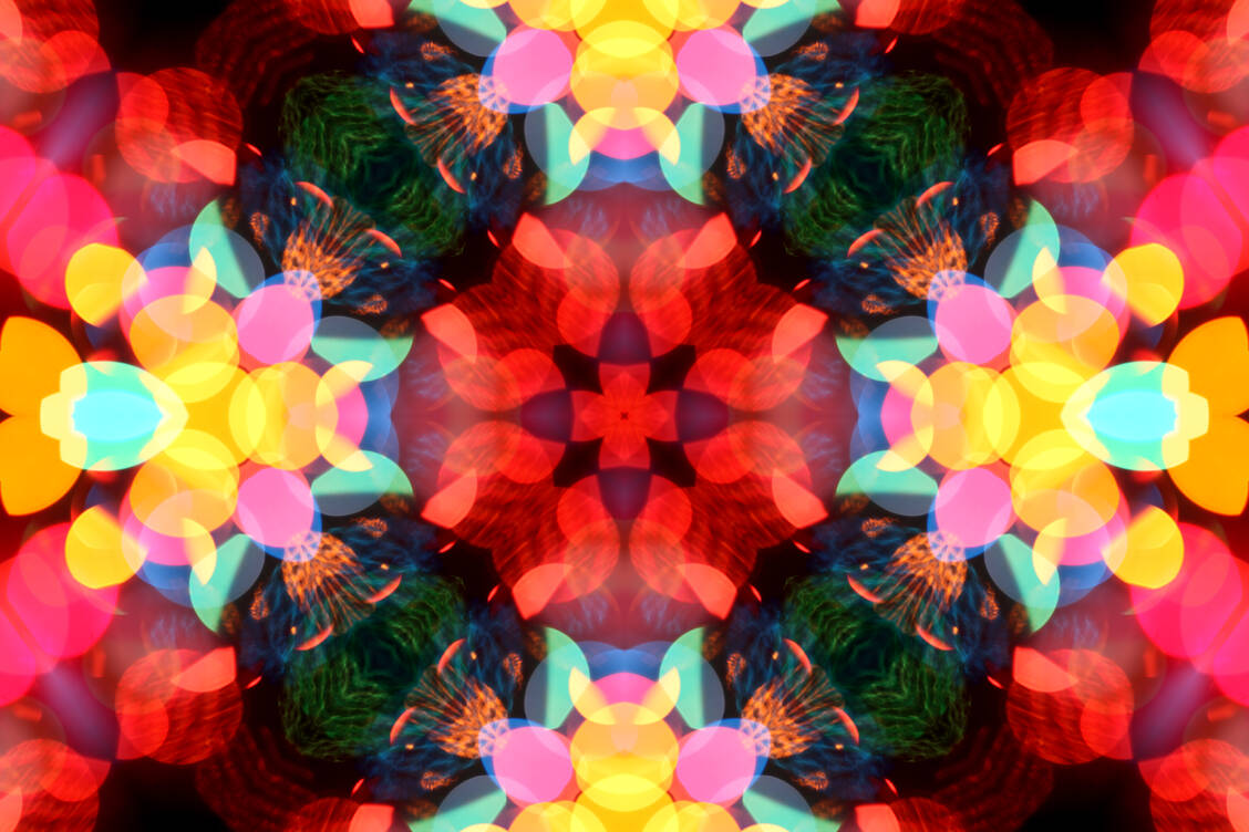 LSD-ähnlicher Rausch: Pilz-Konsumenten erleben Farben sehr intensiv. Wände können zerfließen und Geräusche sichtbar werden. / Foto: Getty Images/Savushkin