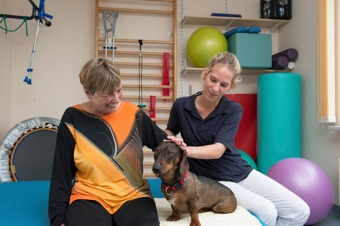 Der rechtzeitige Arztbesuch oder Ruf eines Notarztes ist essenziell, um die Folgen eines Schlaganfalls so gering wie möglich zu halten. / Foto: Klaus Krischock / München Klinik