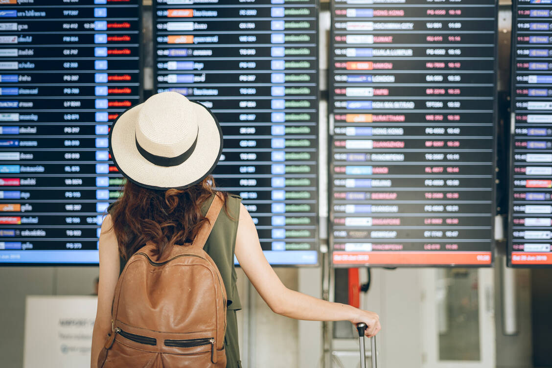In welchem Land will ich arbeiten? Kann ich die Sprache? Welche Voraussetzungen muss ich dort erfüllen? Wichtige Fragen vor dem Job im Ausland. / Foto: Adobe Stock/iStocker