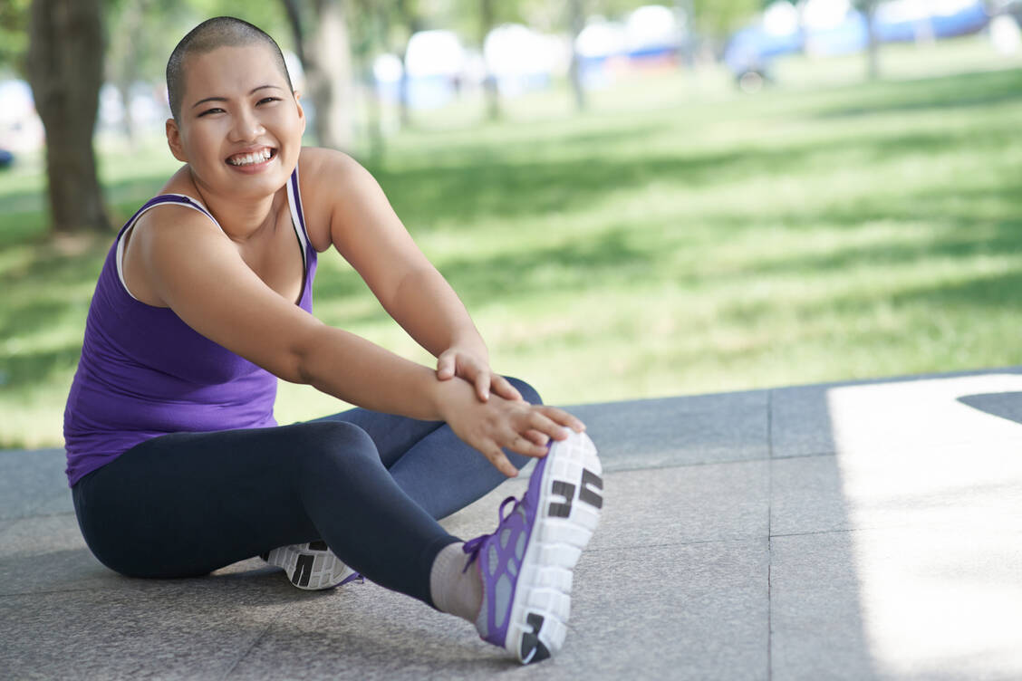 Untersuchungen haben gezeigt: Körperliche Aktivität – egal ob Sport oder im Alltag – kann den Verlauf einer Krebserkrankung positiv beeinflussen.  / Foto: Adobe Stock/DragonImages