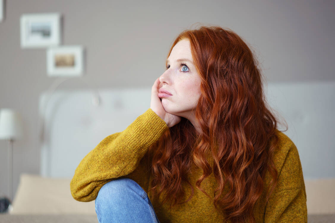 Soll ich oder soll ich nicht? Spezielle Techniken helfen, wenn Entscheidungen schwer fallen. / Foto: Adobe Stock / Contrastwerkstatt