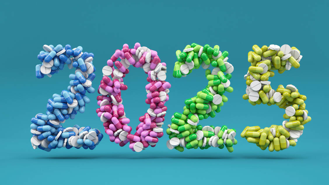 Die Entwicklung neuer Therapieoptionen schreitet Jahr für Jahr voran. 2025 wurden 38 neue Wirkstoffe in der EU zugelassen. / © Getty Images/asbe