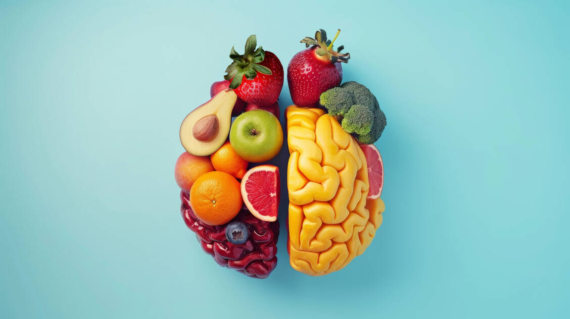 Eine ausgewogene Ernährung ist nicht nur gesund, sondern ist auch gut fürs Gehirn und kann Morbus Parkinson vorbeugen. / © Adobe Stock/Char_mon (Generiert mit KI)