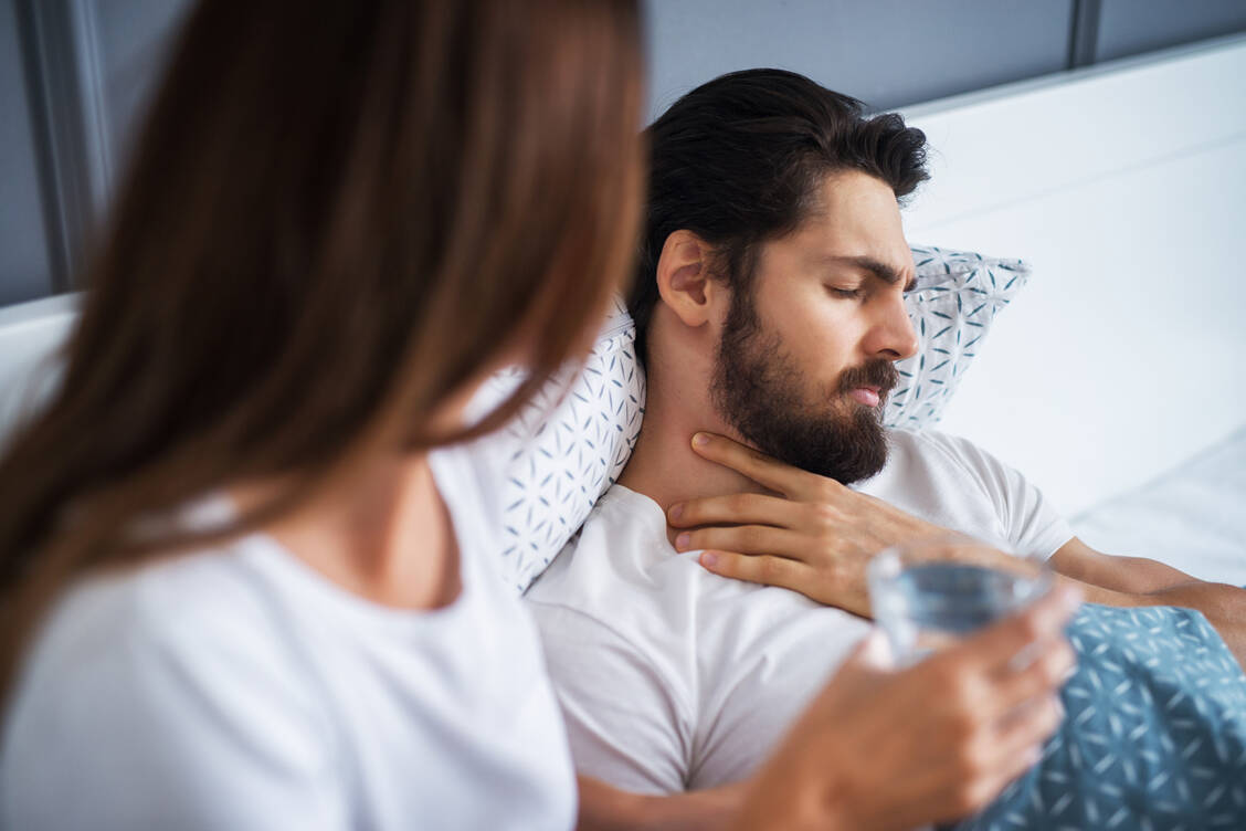 Covid-19 beeinflusst das Immunsystem von Männern und Frauen unterschiedlich – auch auf lange Sicht.  / Foto: Adobe Stock/dusanpetkovic1