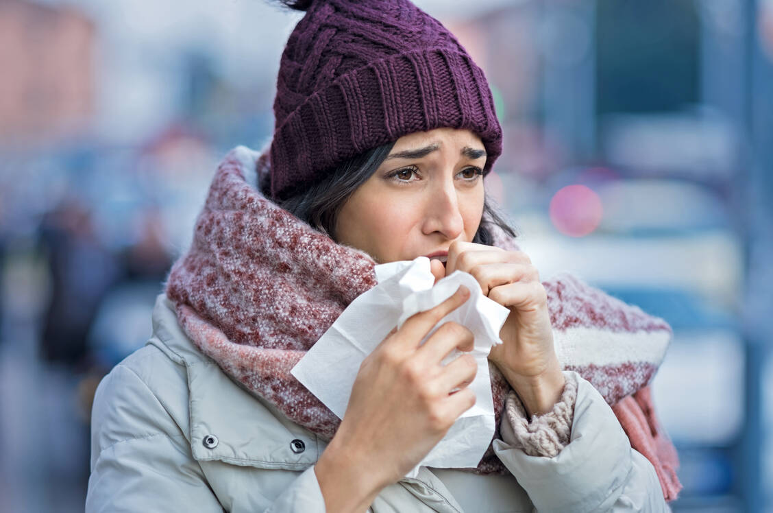 Ein verschleppte Erkältung kann schwerwiegende Folgen haben, vor allem, wenn eine daraus entstandene Herzmuskelentzündung erst spät erkannt wird. / Foto: Shutterstock/Rido