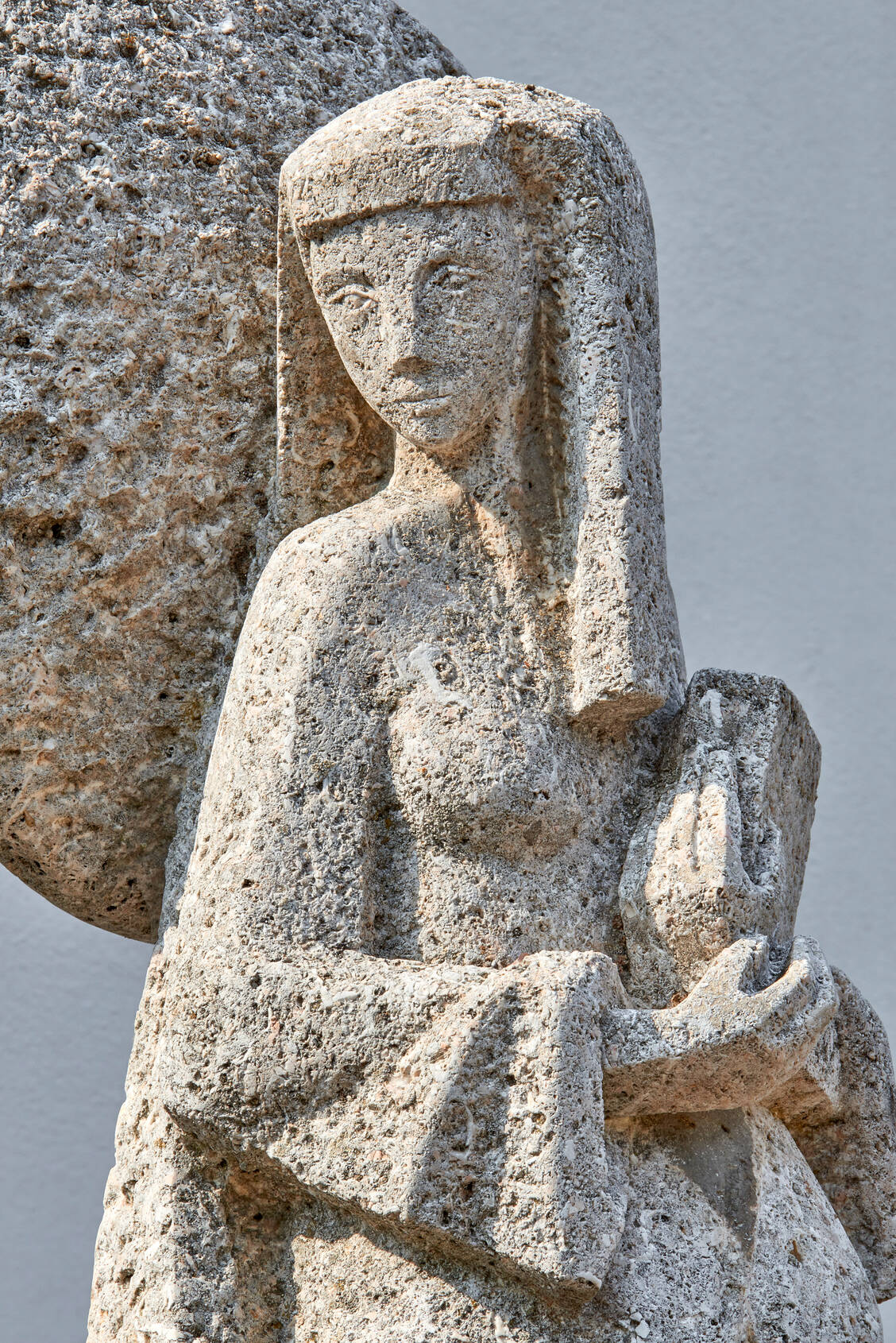 Hildegard von Bingen (1098 – 1179) schrieb das medizinisches Werk »Liber simplicis medicinae« – das Buch der einfachen Medizin. / Foto: akg-images/Bildarchiv Steffens