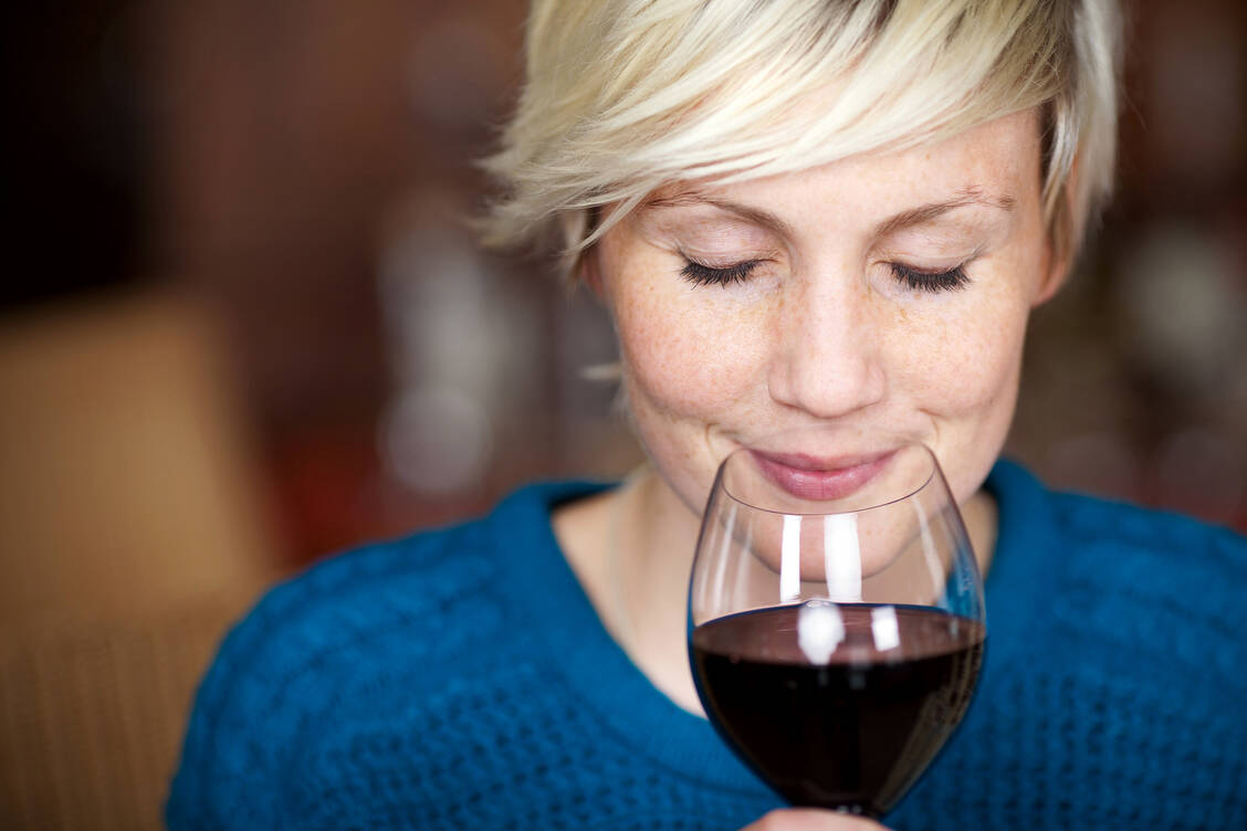 Die Empfehlung, in Maßen Alkohol zu trinken, um seiner Gesundheit etwas Gutes zu tun, ist jetzt passé. / Foto: Fotolia/contrastwerkstatt