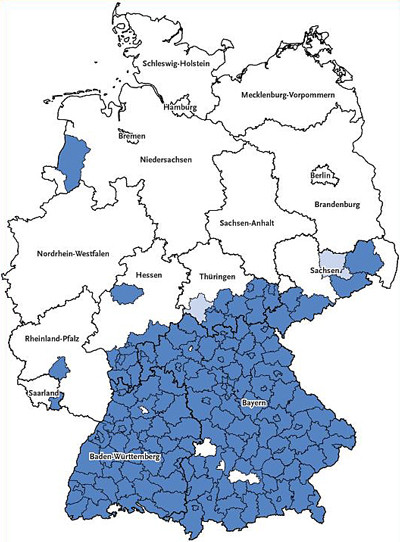 Dunkelblau = FSME-Risikogebiet, hellblau = Kreise, die seit 2020 Risikogebiet sind, weiß = kein Risikogebiet / Foto: © Robert Koch-Institut, 2020